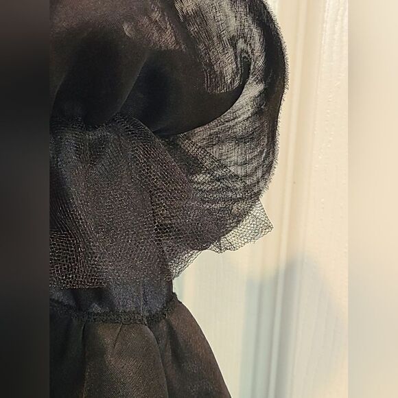 Betsey Johnson Collection Y2K Sweetheart neckline 100% Silk Ruffled Mini Dress 4 - Picture 12 of 14